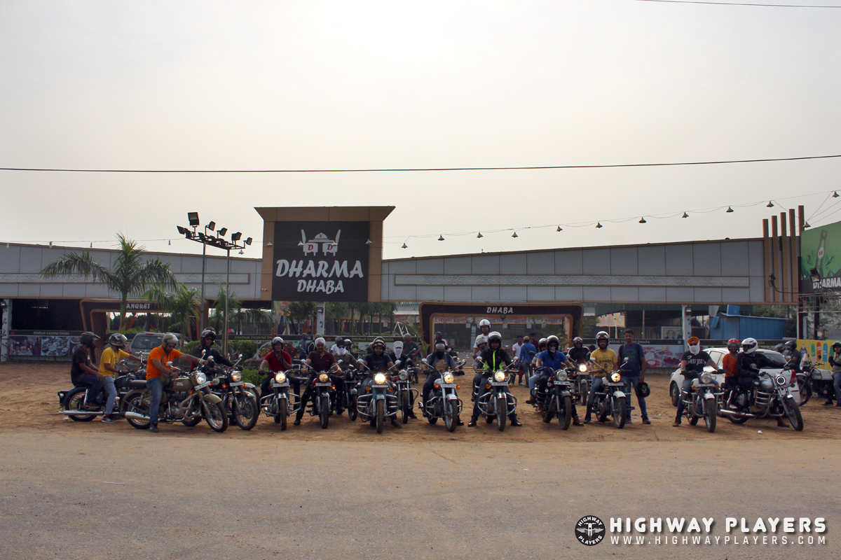 Highway Players ride to Dharma Dhaba on Mathura highway